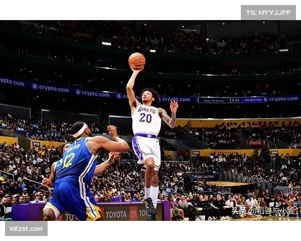 乔治复出贡献21分5篮板 三分7中4展现高效投射能力