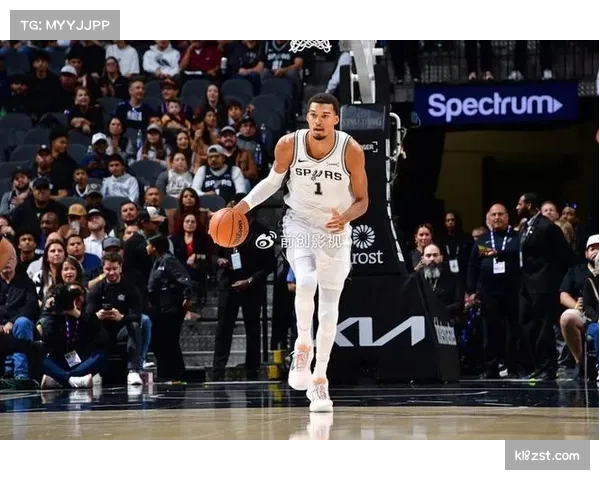 文班亚马防守端筑起禁飞区 马刺新星单场6封盖助球队豪取10连胜